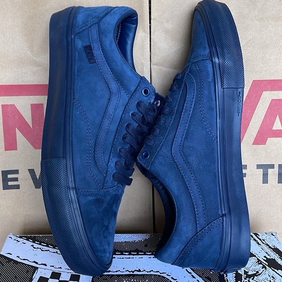 Vans Men’s Skate Old Skool
Mono Dark Blue
VN0ASFCB1PE
Sneakers - Picture 6 of 16